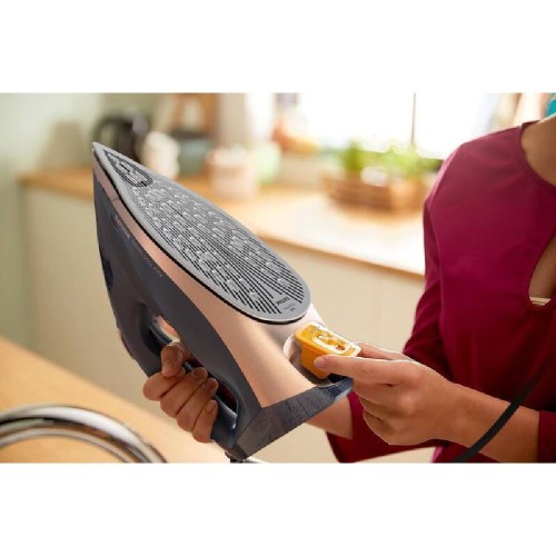 STEAM IRON  DST7510/80 3200W 330ml 55-260gr/min STEAMGLIDE AUTO OFF